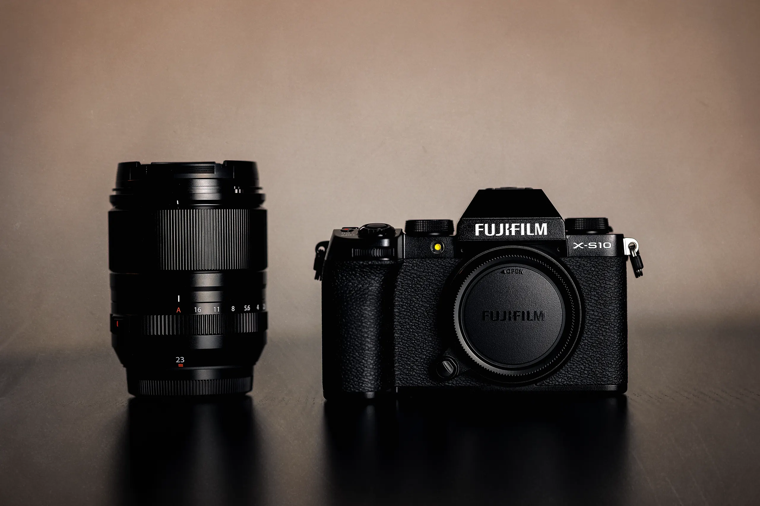 Fujifilm X-S10